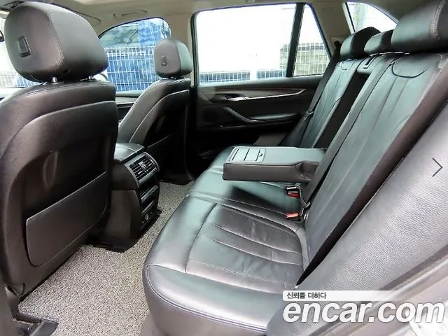 BMW X5 2014 thumb 6