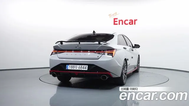 Hyundai Elantra 2022 thumb 6
