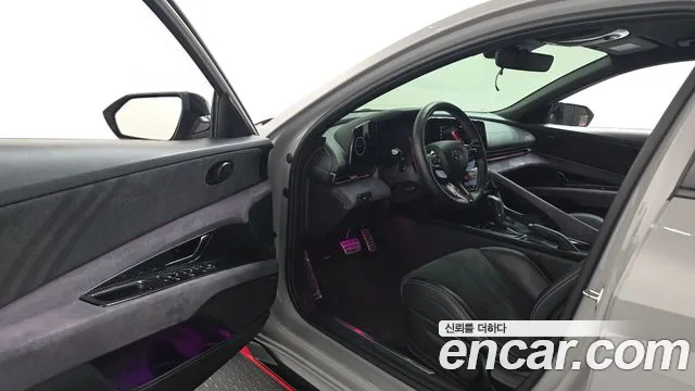Hyundai Elantra 2022 thumb 10