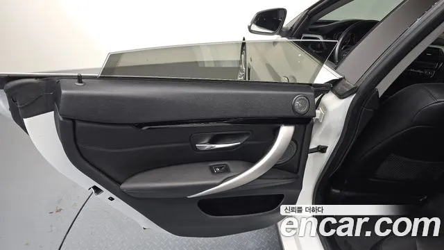 BMW 4 серии 2018 thumb 4