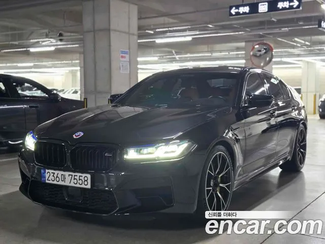 BMW M5 2023 thumb 11