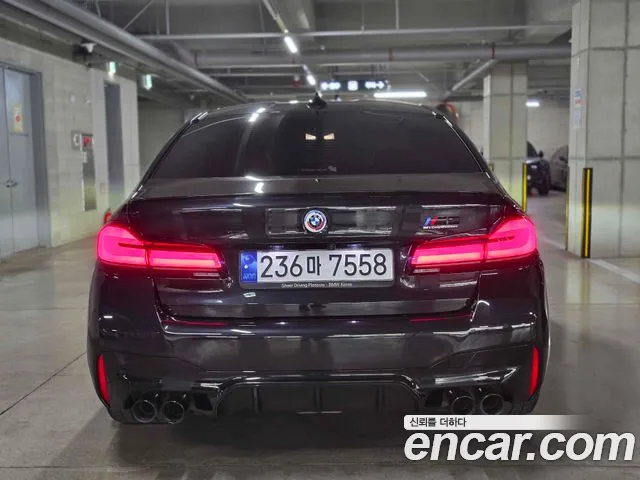BMW M5 2023 thumb 6
