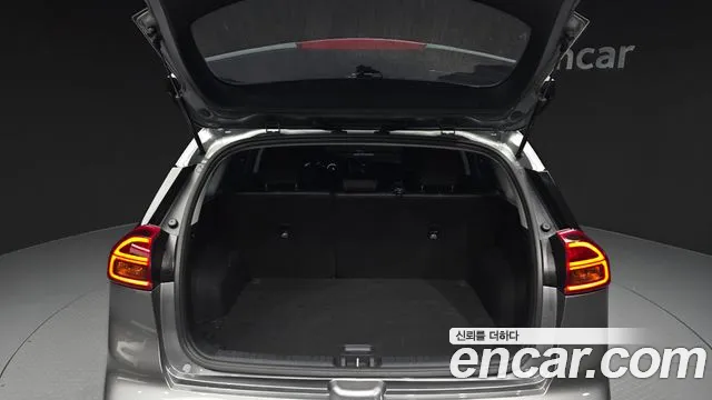 Kia Niro 2021 thumb 8