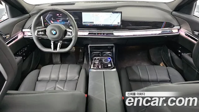 BMW 7 серии 2025 thumb 6