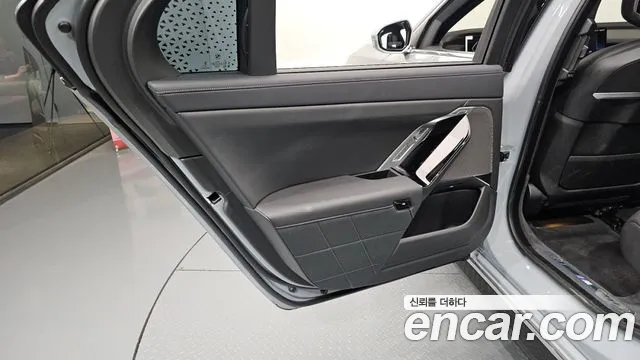 BMW 7 серии 2025 thumb 7