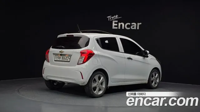 Chevrolet Spark 2015 thumb 2
