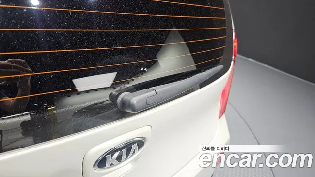 Kia Morning 2015 thumb 11
