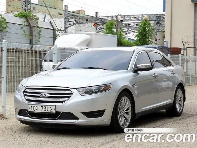 Ford Taurus 2015 thumb 2