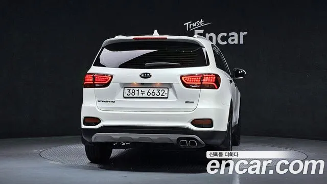 Kia Sorento 2018 thumb 7