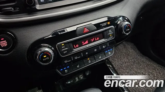Kia Sorento 2018 thumb 2