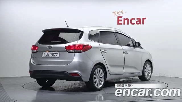 Kia Carens 2013 thumb 5
