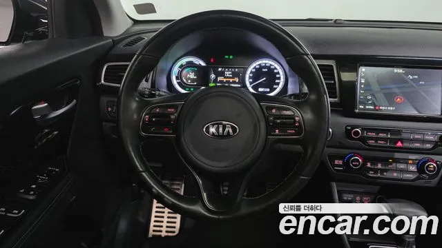 Kia Niro 2017 thumb 7