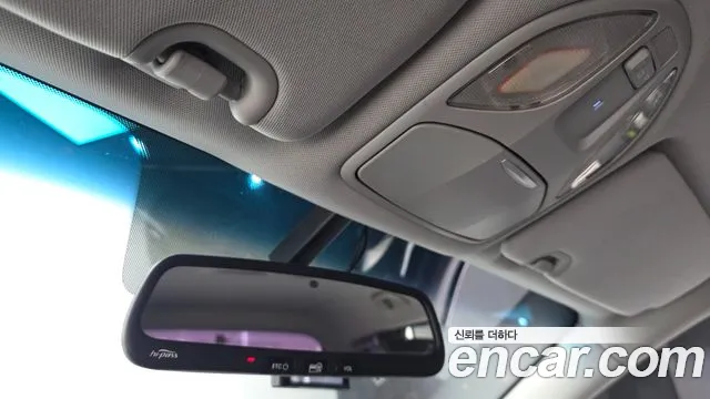 Hyundai Santafe 2015 thumb 6