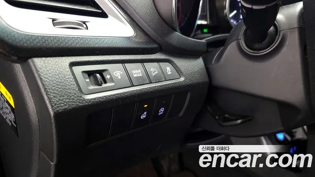 Hyundai Santafe 2015 thumb 5