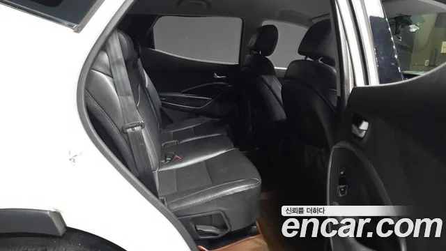 Hyundai Санта Фе 2012 thumb 2