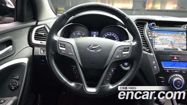 Hyundai Санта Фе 2012 thumb 9