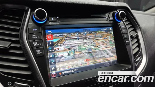 Hyundai Санта Фе 2012 thumb 11