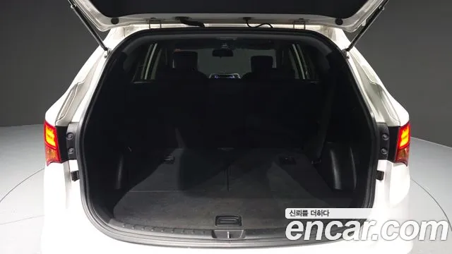 Hyundai Санта Фе 2012 thumb 3