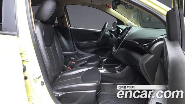 Chevrolet Spark 2016 thumb 4