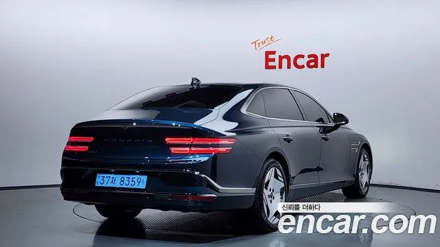 Genesis G80 2025 thumb 2