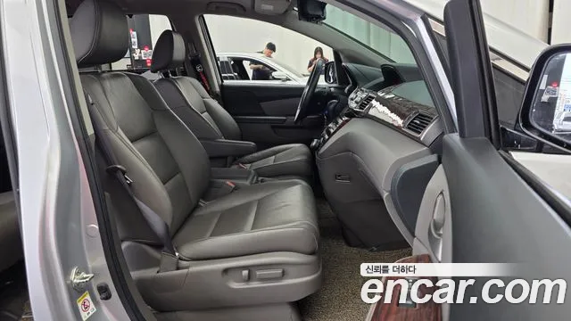 Honda Odyssey 2013 thumb 4