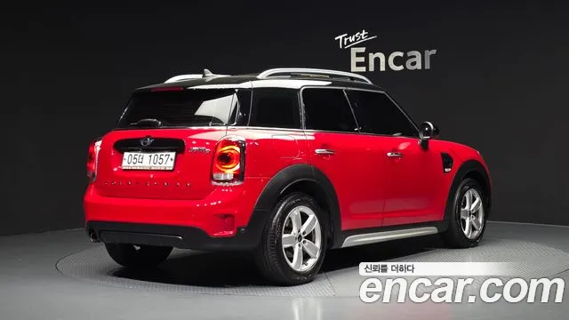 Mini Countryman 2017 thumb 6
