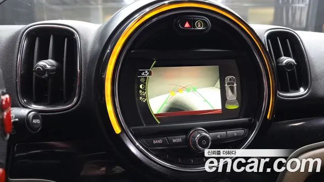 Mini Countryman 2017 thumb 7