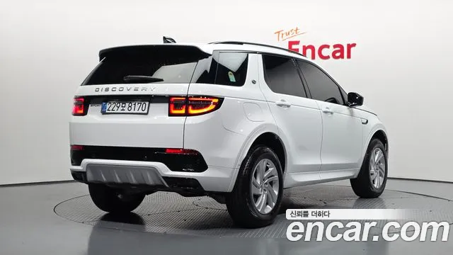 Land Rover Discovery Sport 2025 thumb 4