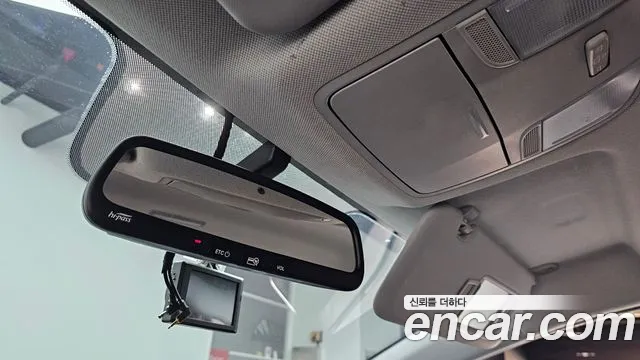 Hyundai Avante 2017 thumb 9