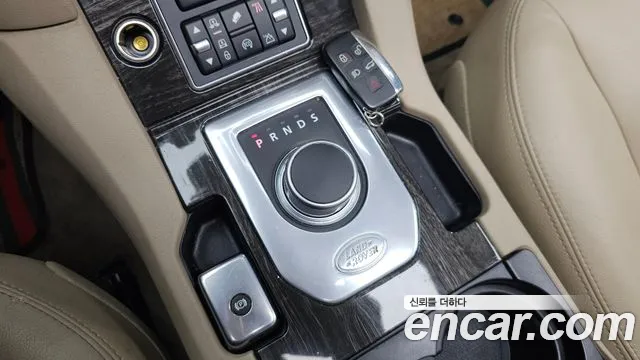 Land Rover Discovery 2014 thumb 9