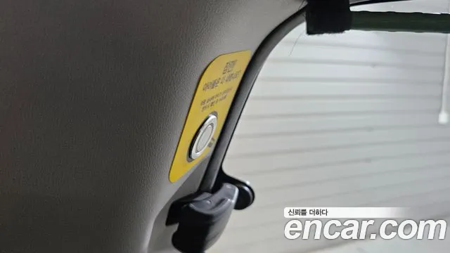 Hyundai Staria 2020 thumb 12