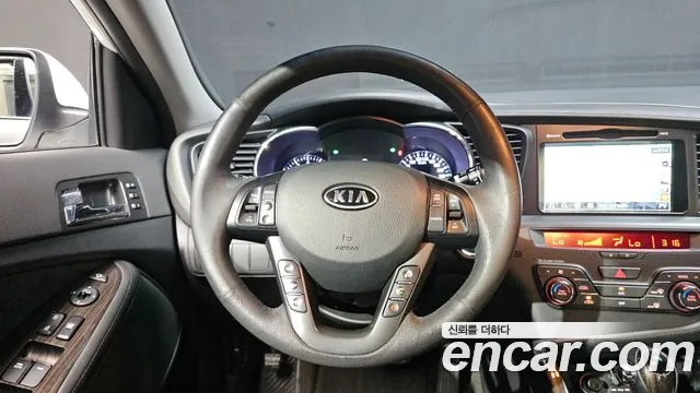 Kia K5 2012 thumb 6