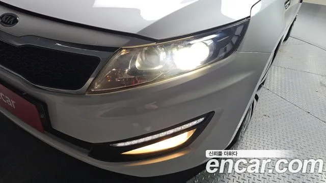 Kia K5 2012 thumb 5