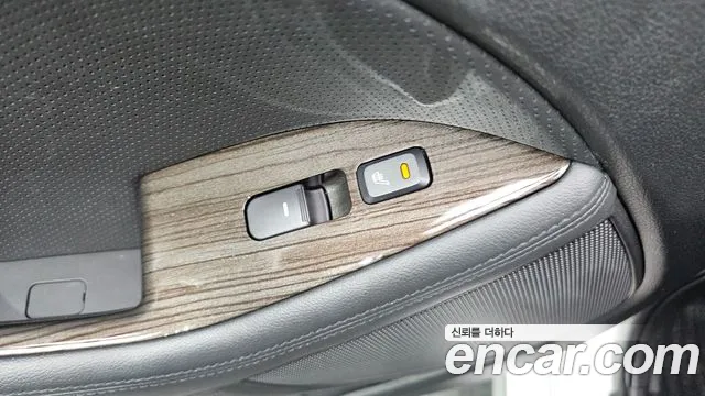 Kia K5 2012 thumb 9