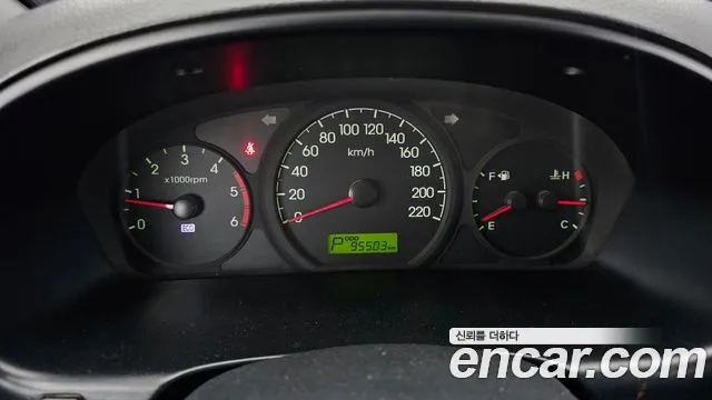 Hyundai Staria 2013 thumb 4