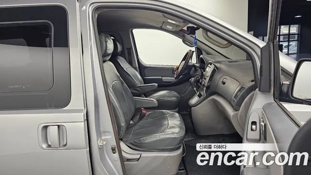Hyundai Staria 2013 thumb 9