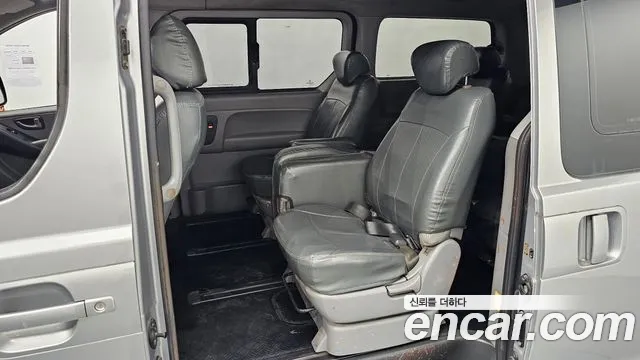 Hyundai Staria 2013 thumb 6
