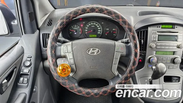 Hyundai Staria 2013 thumb 12