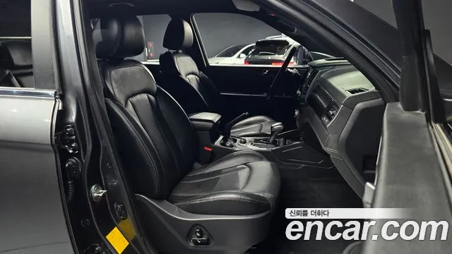 KGM Rexton 2023 thumb 3