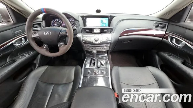 Infiniti M 2010 thumb 7