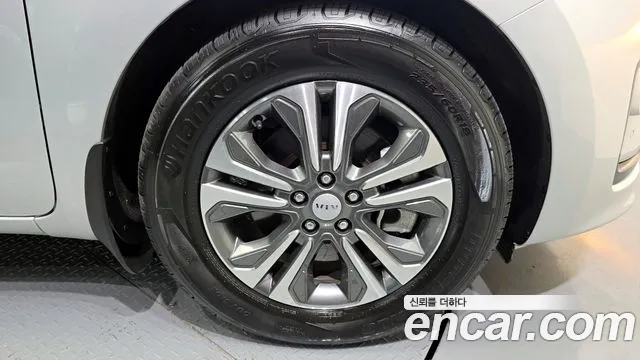 Kia Carnival 2020 thumb 10