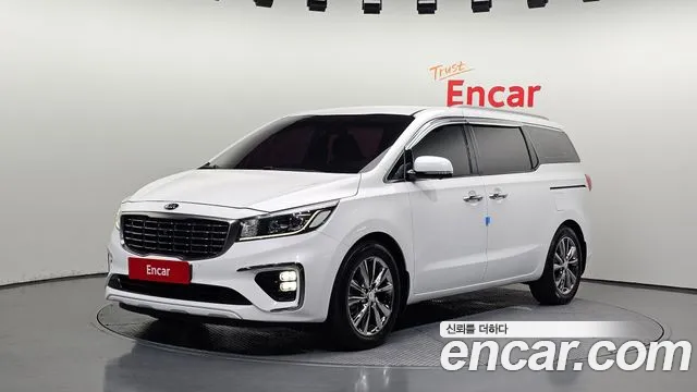 Kia Carnival 2018 thumb 5