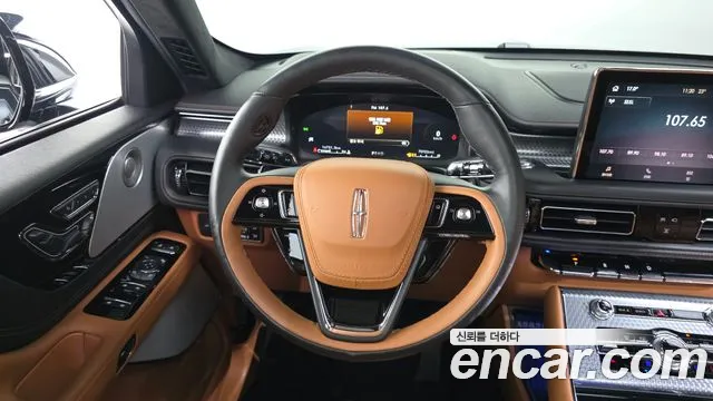 Lincoln Aviator 2022 thumb 7