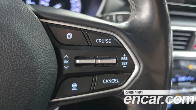 Hyundai Santa Fe 2018 thumb 5