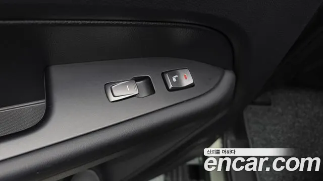 KGM Rexton 2022 thumb 3