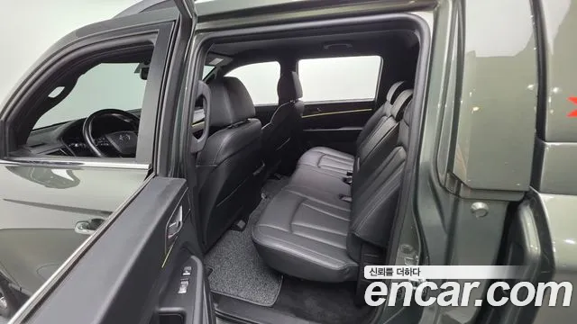 KGM Rexton 2022 thumb 9