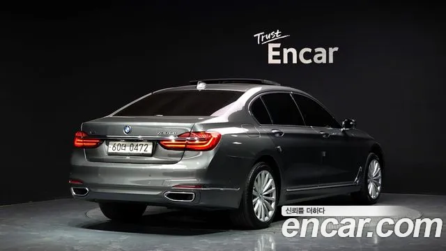 BMW 7 серии 2015 thumb 10