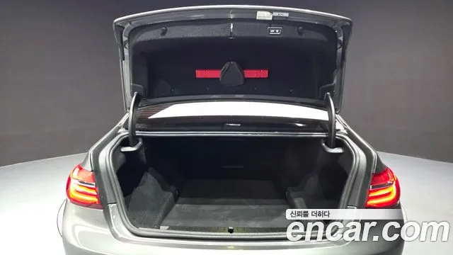 BMW 7 серии 2015 thumb 4