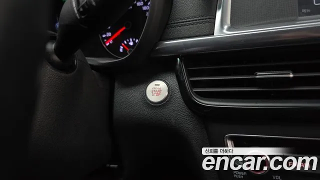 Kia Hybrid 2016 thumb 2