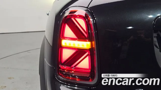 Mini Cooper Countryman 2023 thumb 6
